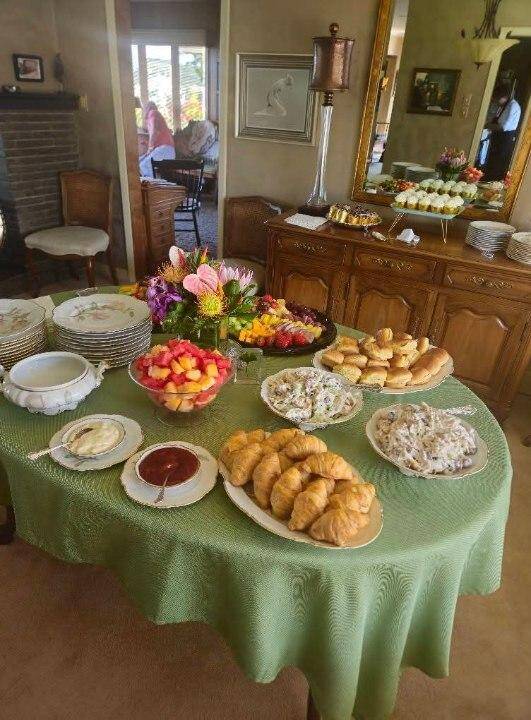 Home | Wisteria Twig Tea Room and Cafe